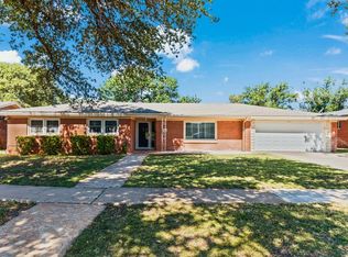 602 SW 14th St, Seminole, TX 79360