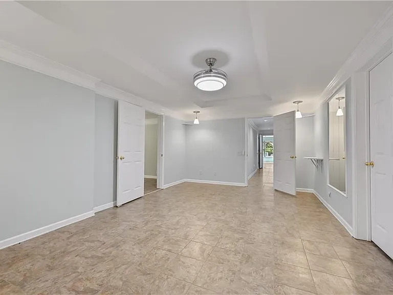 1792 Bristol Farms Ct — Photo 52