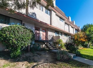18425 Saticoy St UNIT 10, Reseda, CA 91335