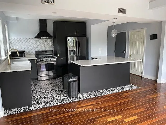 134 Sedgemount Dr #2 — Photo 8