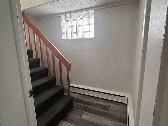 2nd image of 108 11th Ave SE #1