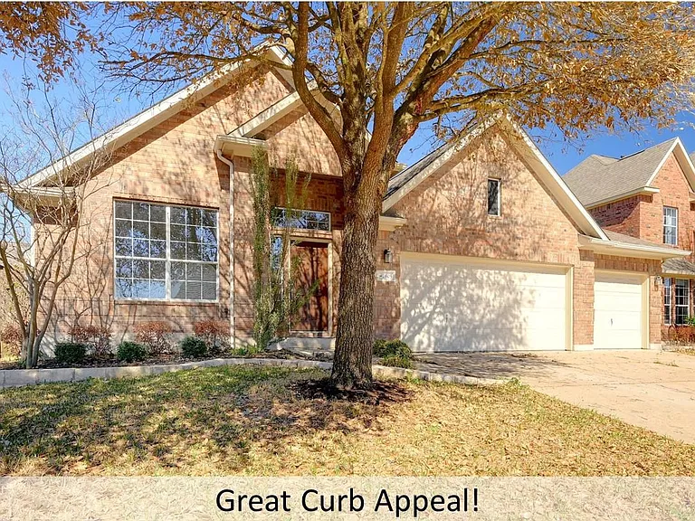 2605 Salorn Way — Photo 3