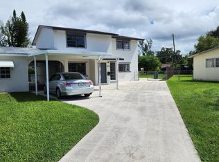 1827 SW 70th Ct, Miami, FL 33155