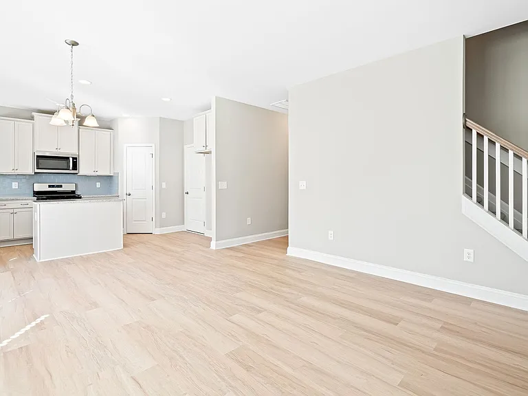 2275 Campbell Loop — Photo 11