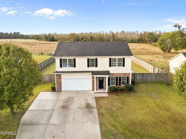 123 Hardin Dr, Maysville, NC 28555