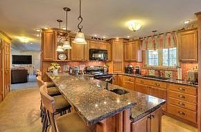 Incredible kitchen