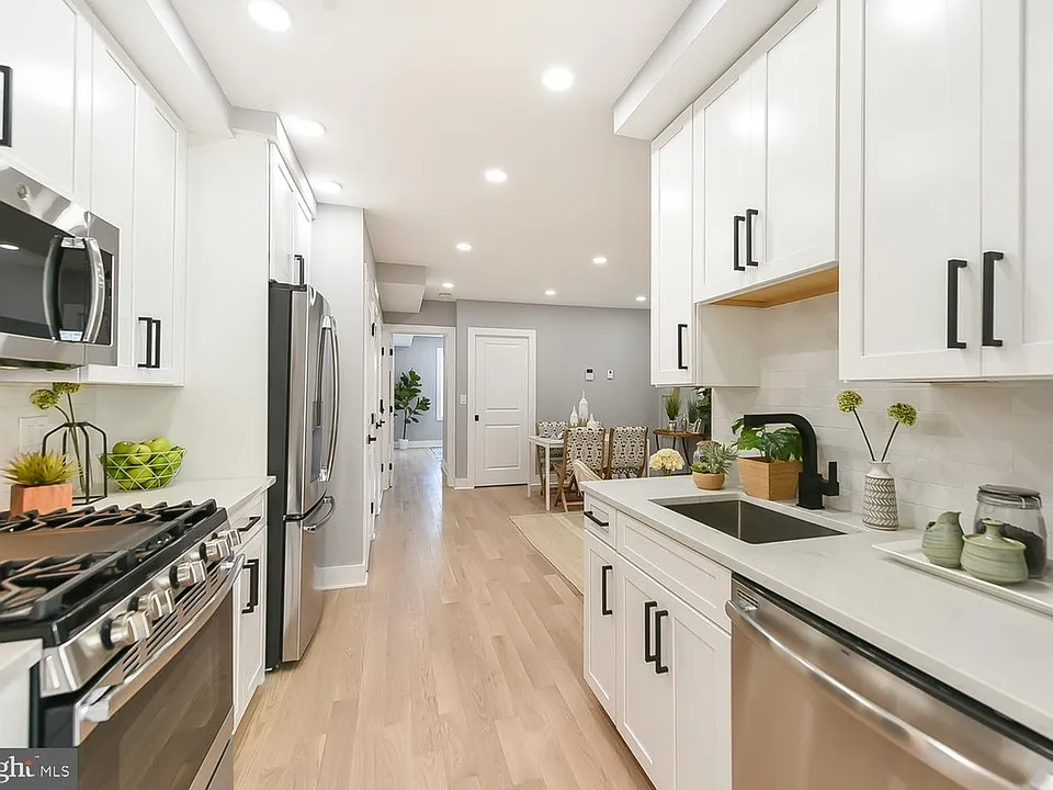 Kitchen #1