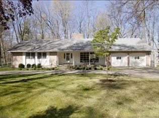 9 Weeks St, Allegan, MI 49010