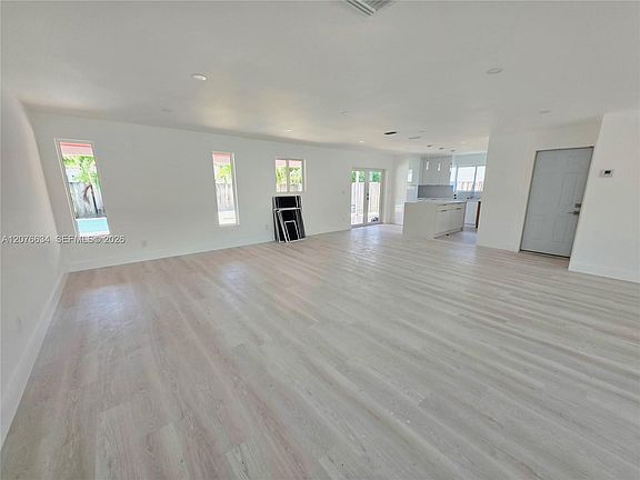 3rd image of 13038 SW 3rd St