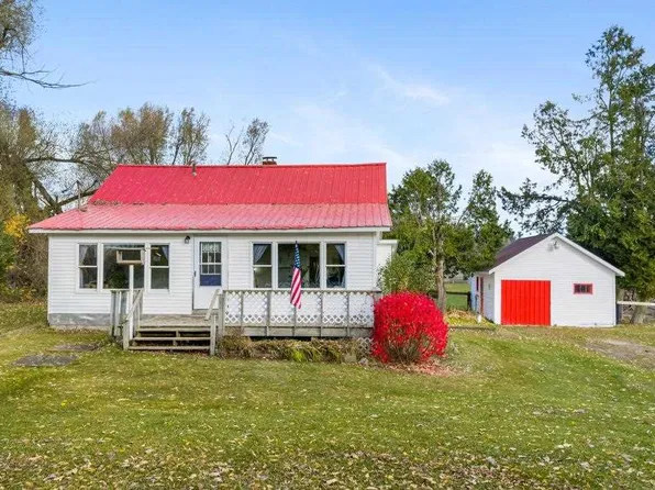 7547 Brutus Rd, Brutus, MI 49716