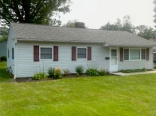 7718 Holly Dr, Mentor On The Lake, OH 44060