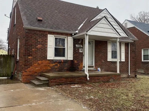1156 17th St, Wyandotte, MI 48192