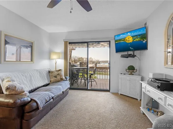 22 Wrenwood Cir #1C, Lake Ozark, MO 65049