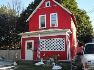 2241 Lockport St, Niagara Falls, NY 14305