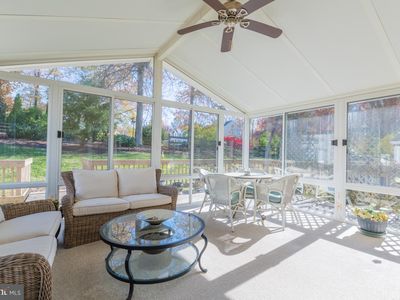 30 Palo Ln, Newark, DE, 19702