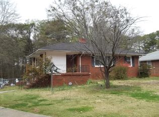 3215 Harris Dr, East Pt, GA