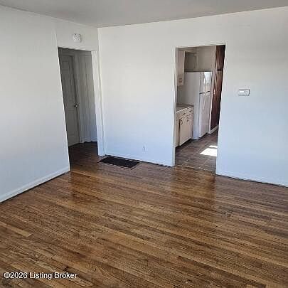 4th image of 3540 Brockton Ln