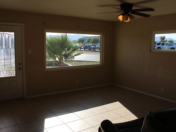 5th image of 1520 Idlewilde Dr