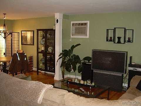2nd image of 46 Wildwood Dr