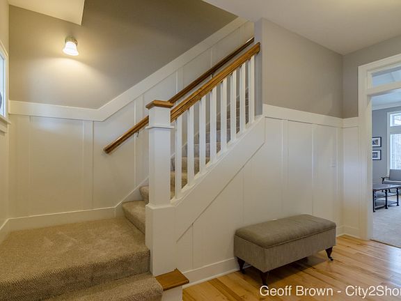 3rd image of 5751 Kenstyn Dr