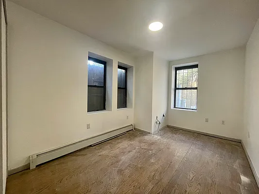 Rented by Brooklyn Rentals NYC | media 60