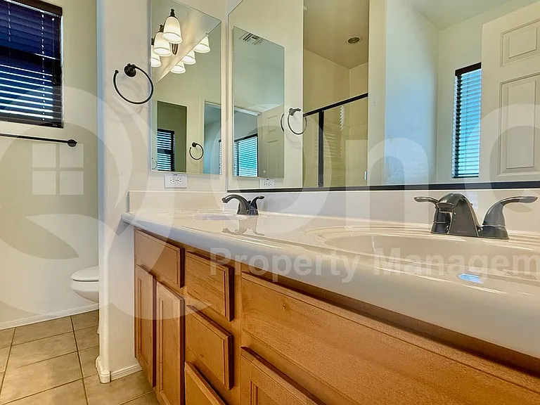 7716 S 37th Way — Photo 17