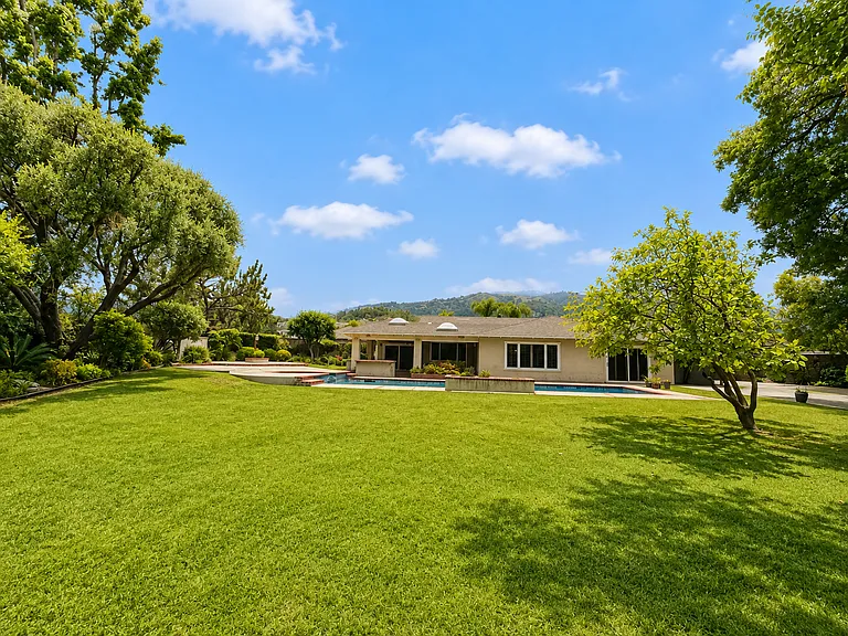 1736 Branch Oak Dr — Photo 3