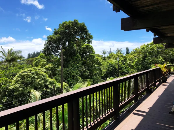 170 Forest Ridge Way #1, Honolulu, HI 96822