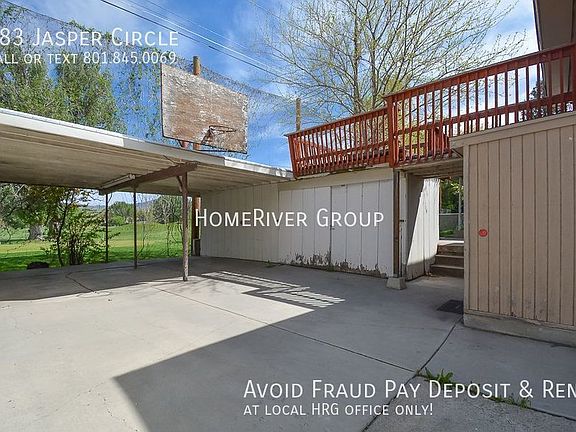 2nd image of 983 Jasper Cir