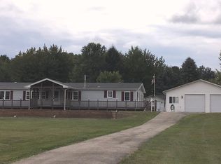 14176 Cleveland Ave, Galien, MI 49113