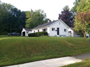 1902 W Ewing Ave, South Bend, IN 46613