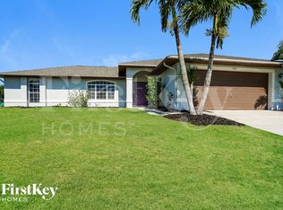 2912 SW 2nd Ave, Cape Coral, FL 33914