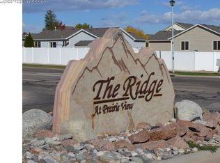 2419 Bluebells Dr, Evans, CO 80620