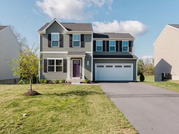 1113 Scruggs Ln, Grottoes, VA 24441