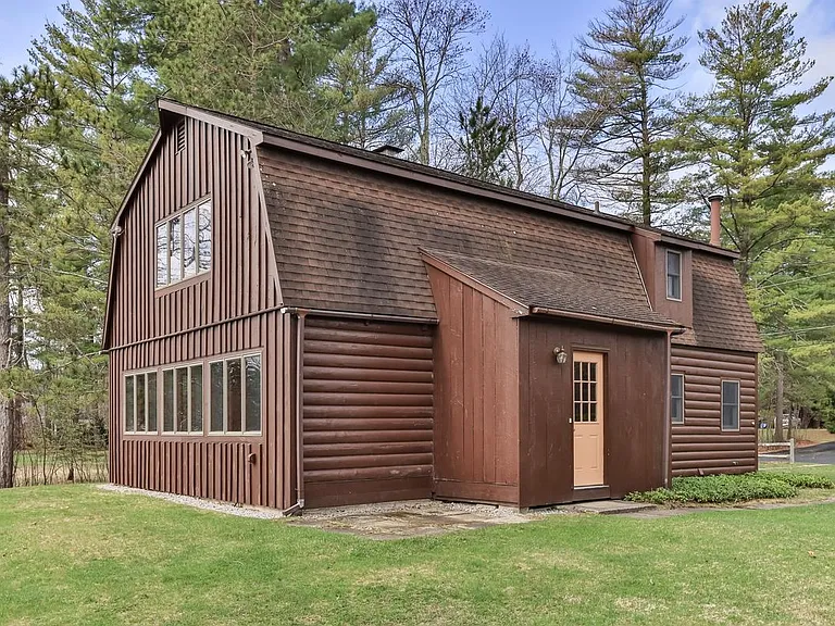 7 Howards Grv — Photo 31