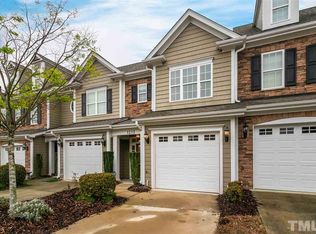 1213 Foxglove Dr, Morrisville, NC 27560