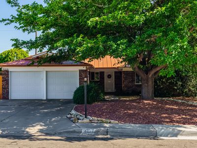 12236 Yellowstone Rd NE, Albuquerque, NM, 87111