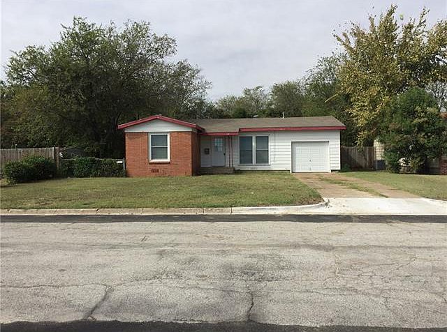 1st image of 3621 Bonzer St