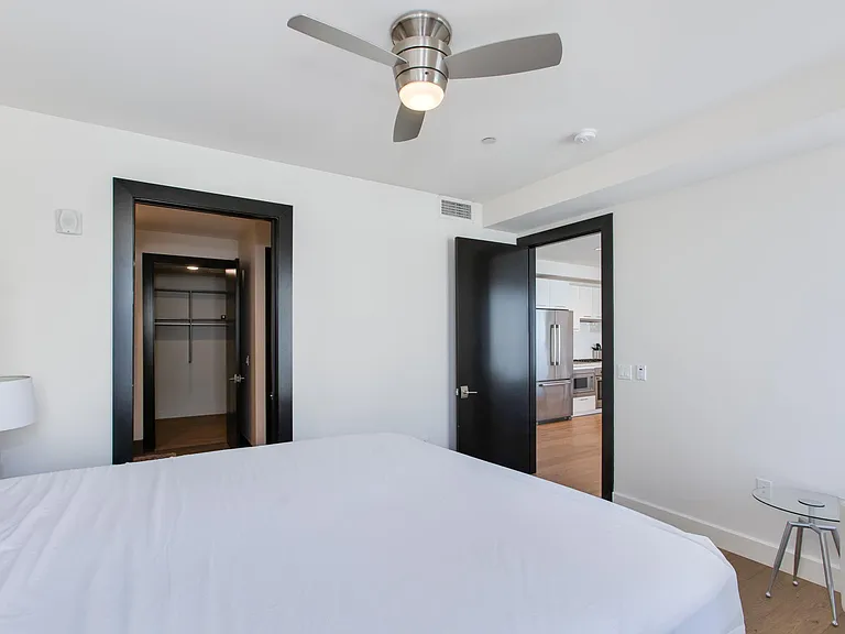 4422 N 75th St #4003 — Photo 12