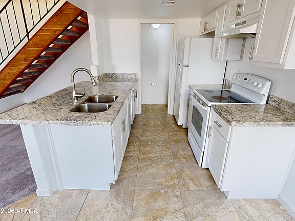 3rd image of 2629 W OCOTILLO Road #2