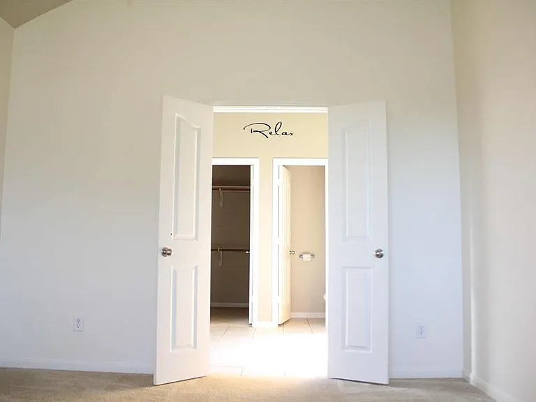 7310 Northfork Dr — Photo 18