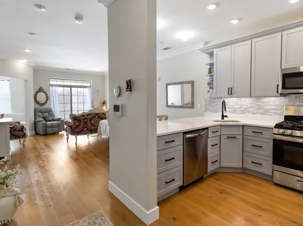 302 Fischer Ct #302, Rockaway Twp., NJ 07866