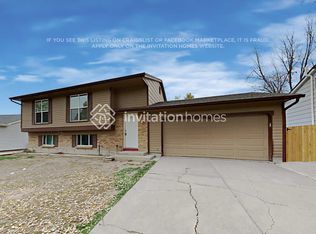 16471 E Arkansas Dr, Aurora, CO 80017