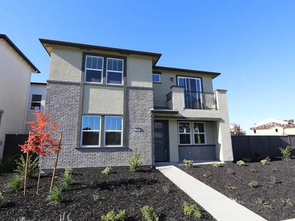 2981 Hazel Gaze St #U, Sacramento, CA 95833