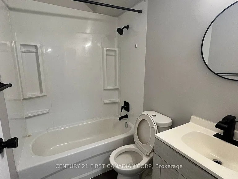 871 Adelaide St N #305 — Photo 3
