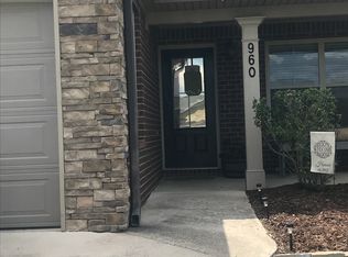 960 Colony Cir, Fort Oglethorpe, GA 30742