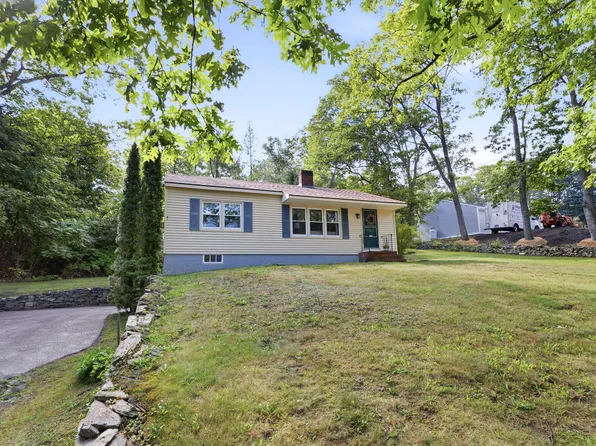 514 Mitchell Road, Cape Elizabeth, ME 04107