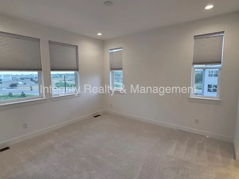 11014 E Hinsdale Cir — Photo 18