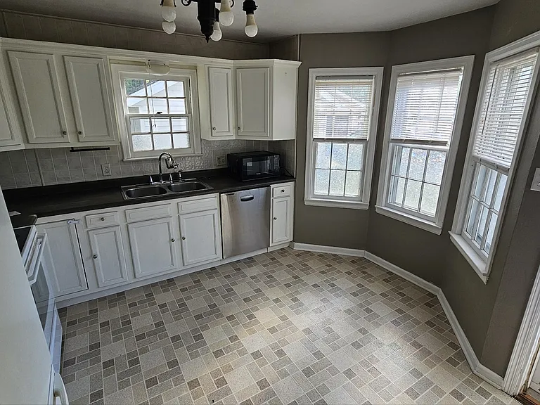 1445 Garland St — Photo 5
