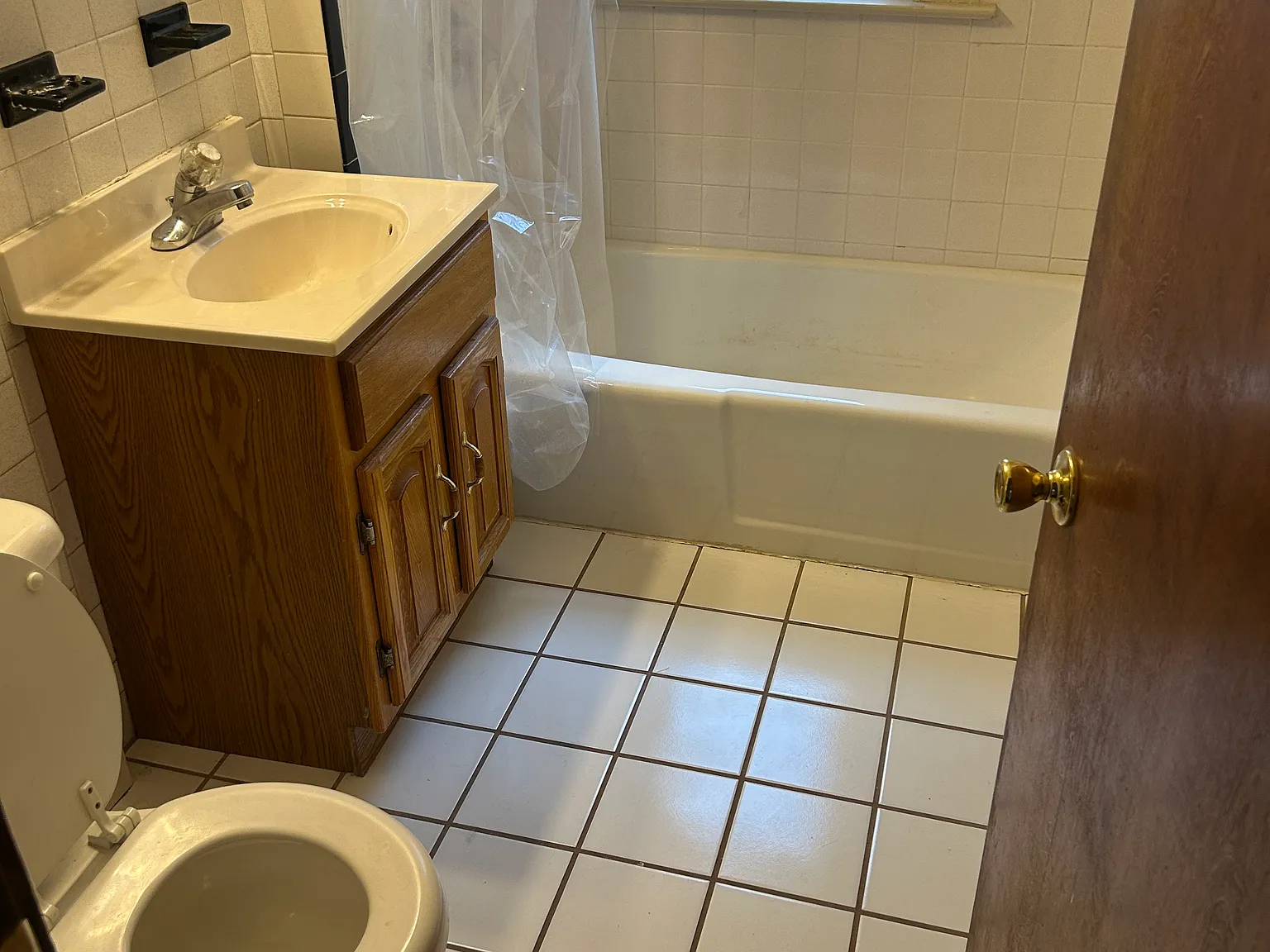 2 bed, 1250 sqft, $2,100 — Photo 3